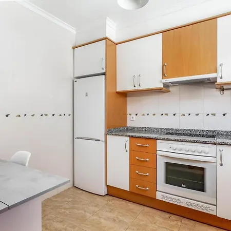 Charming 4-bed In * Denia